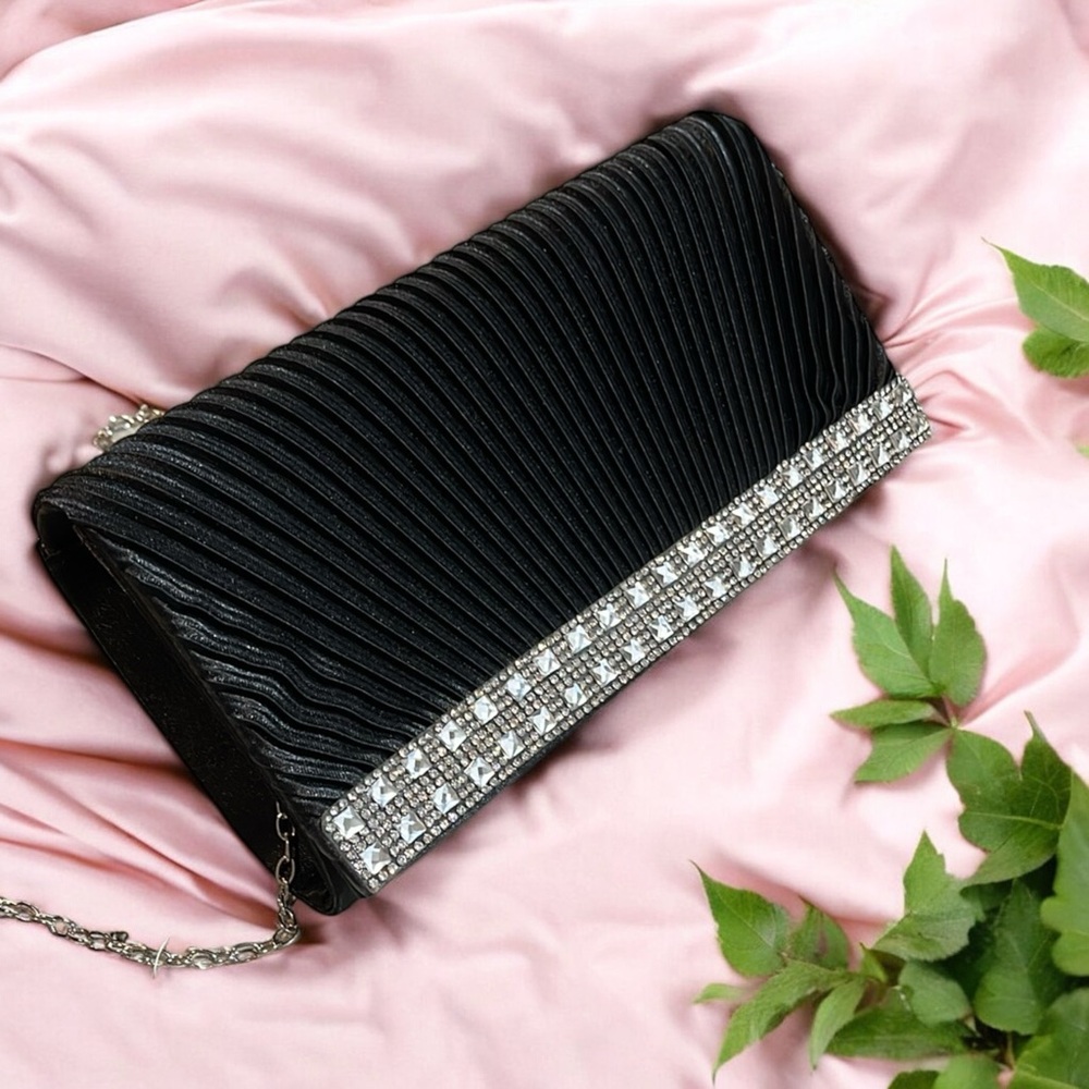 JEWELED EVENING COCKTAIL SHOULDER BAG CLUTCH BLACK WITH SILVER TONE HARDWARE